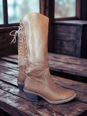 Women's Lace-Up Mid-Calf Tan Boots